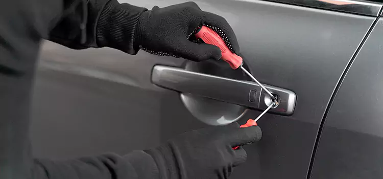 Locked Out of Car Help Pembroke Pines