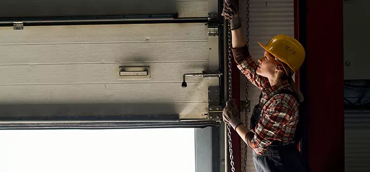 Addressing Common Garage Door Stoppage Issues in Pembroke Pines, FL